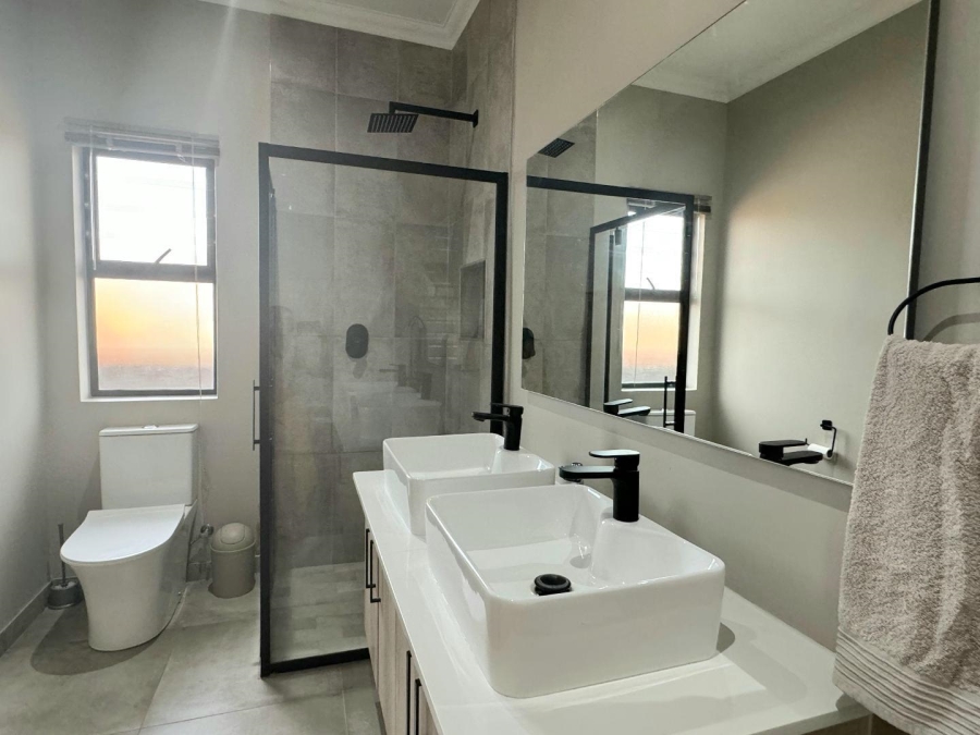 3 Bedroom Property for Sale in Langenhovenpark Free State